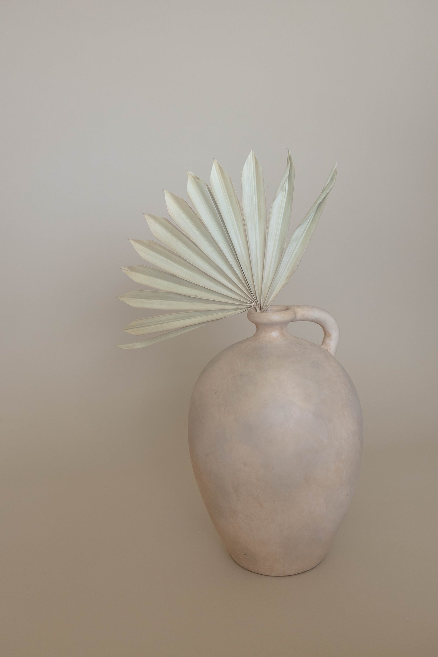 Jar vessel
