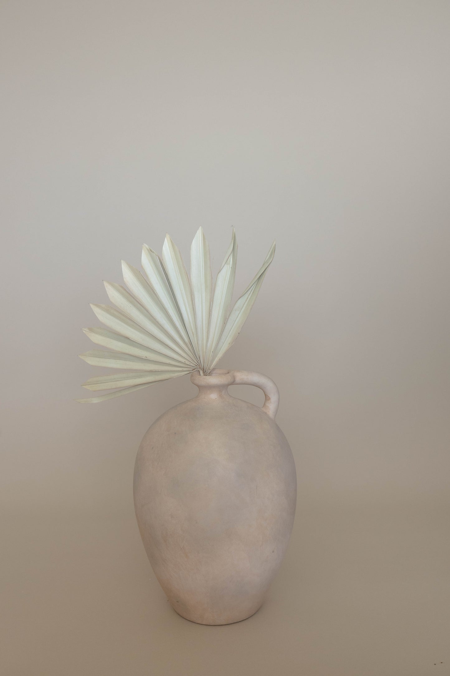 Jar vessel