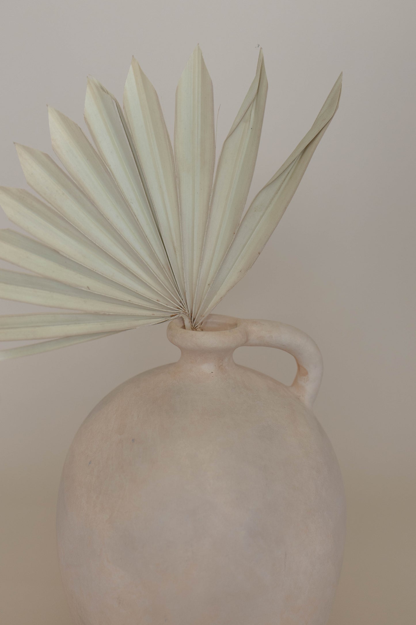 Jar vessel